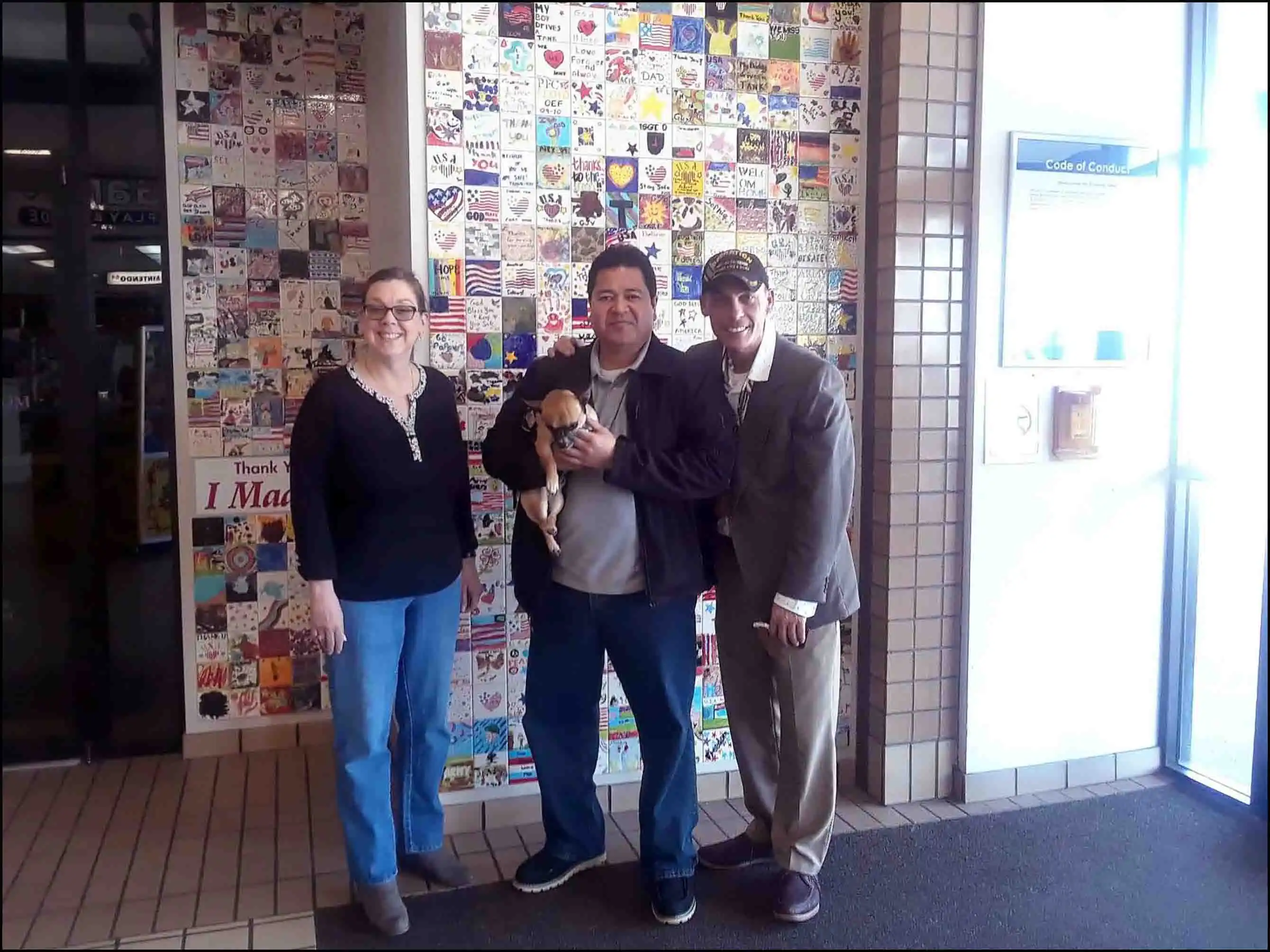 Shopping mall staff with author David Haave and his dog Frankie; book signing 2018 -- David Haave